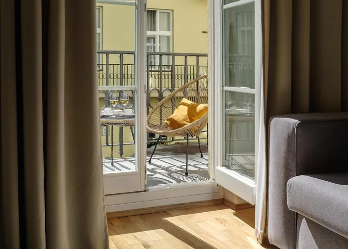Vn48 Suites By Adrez Praag